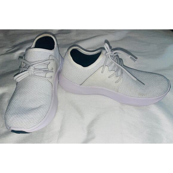 Vessi Everyday Move Waterproof Sneakers - Woman's Size 8 - Worn Once - Picture 1 of 11